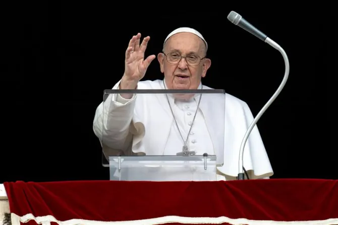 Pope Francis urges ‘an immediate cease-fire in Gaza’ that frees hostages, grants aid 