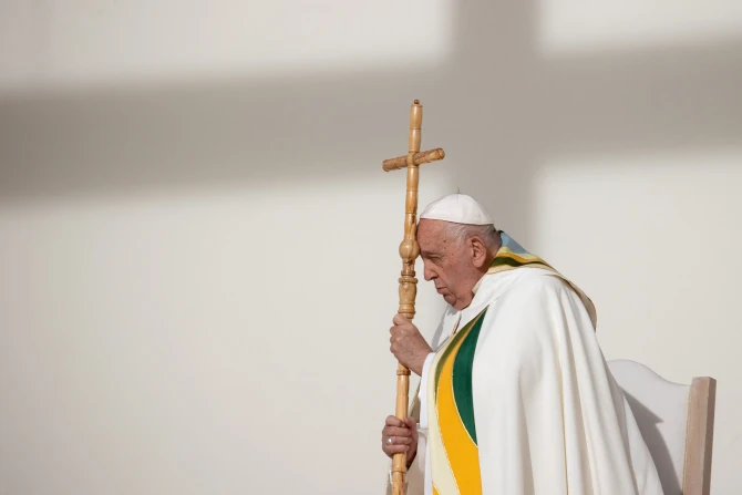 Pope Francis Prays For Victims As Death Toll In German Christmas Market Attack Reaches 5