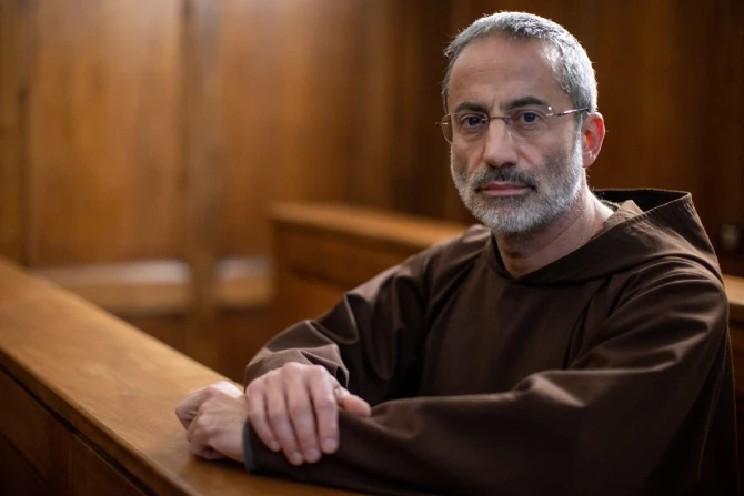 Pope’s Preacher Speaks On His Humanity, Return To Faith, And Being A Bible ‘Expert’