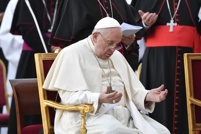 Pope Francis: "The Church is woman"