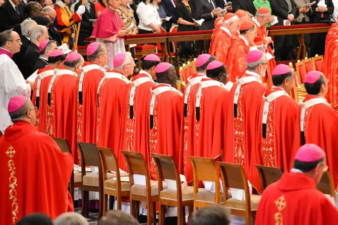 Pope Francis to bless ‘pallia’ at Mass on Sts. Peter and Paul’s feast day