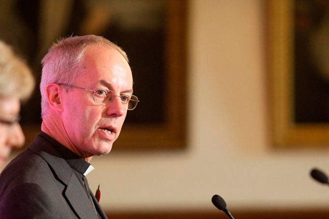 Archbishop of Canterbury Celebrates Anglican Mass in a Catholic Basilica in Rome