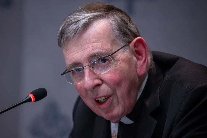 Cardinal Koch rejects extreme traditionalist, progressive positions on Vatican II