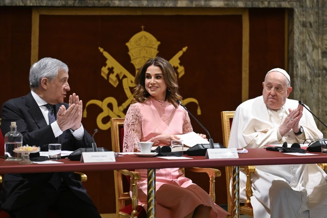 Pope Francis, International Leaders Discuss Children’s Rights at Vatican