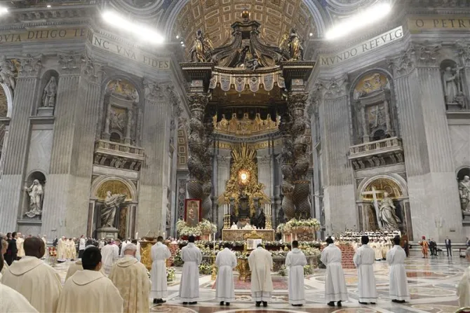 Bernini's Historic Baldacchino to Undergo Major Restoration at St. Peter's Basilica