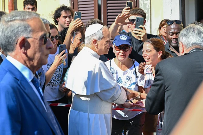 Pope Leo XIV arrives in Castel Gandolfo for summer vacation