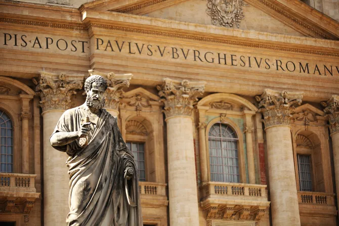 First women hired for St. Peter Basilica’s ‘Sanpietrini’ maintenance crew