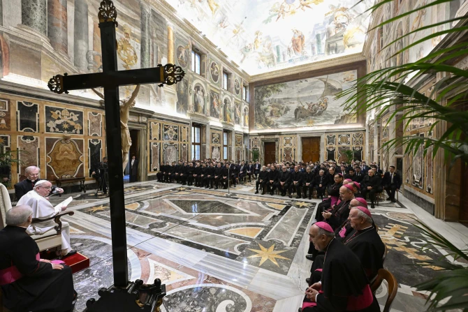 Pope Francis Shares With Seminarians That His Mom Did Not Want Him To Enter Seminary