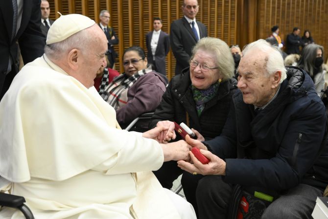 World Day for Grandparents and the Elderly highlights ‘loneliness,’ ‘throwaway culture’