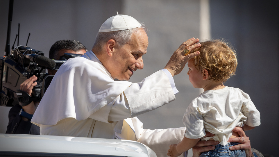 Seminarian’s Journey from Children’s Rosary to the Priesthood Inspires Families Worldwide