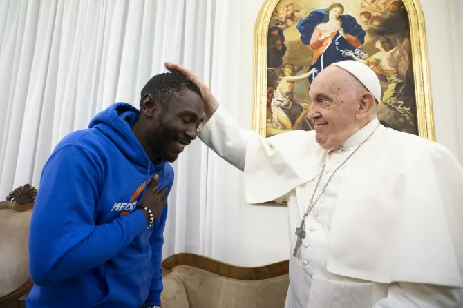 Pope Francis has emotional meeting with African migrant who lost his wife and daughter