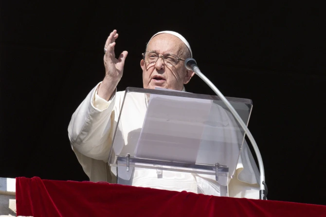 Pope Francis: The heart of our faith is love