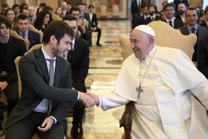 Pope Francis: Young people can be ‘artisans of hope’ amid mental health challenges
